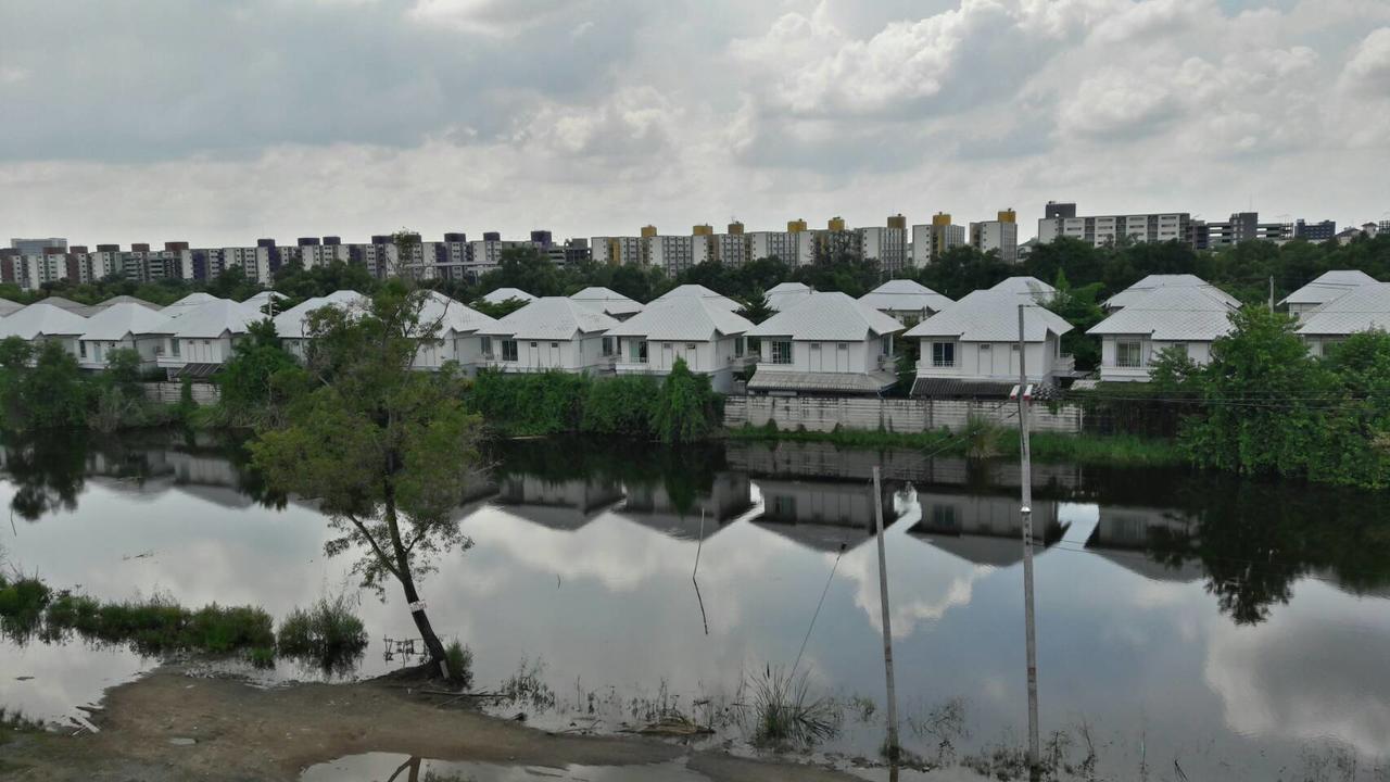 Bangkok Boutique Resort Rangsit Pathum Thani Exterior foto